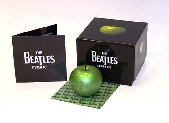 Beatles USB Apple-2
