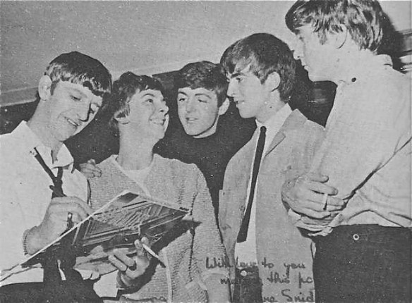 Beatles with Records4