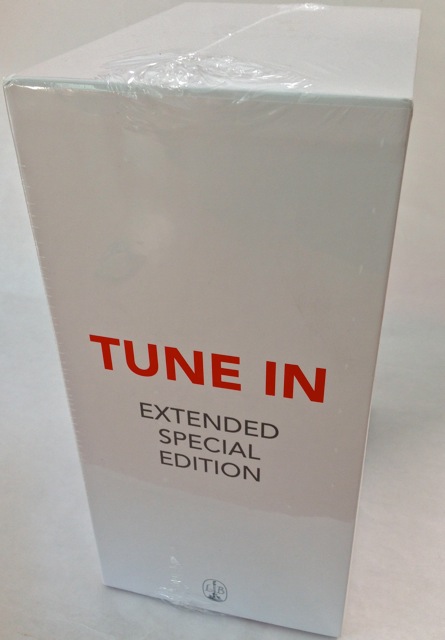 Tune In Extended front