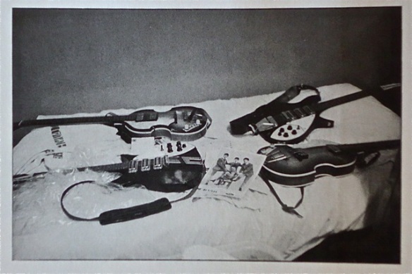 Beatles '64 guitars